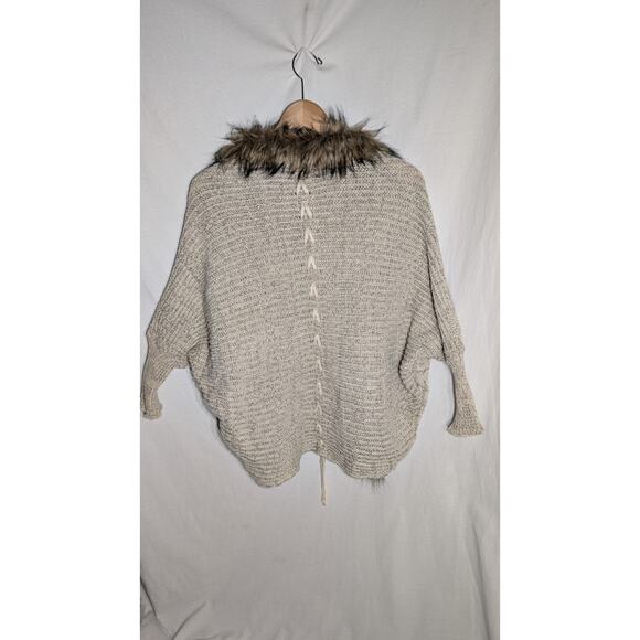Kaleidoscope Accessories Womens Open Front Cardigan Sz M/L Beige Faux Fur Trim - Picture 4 of 6
